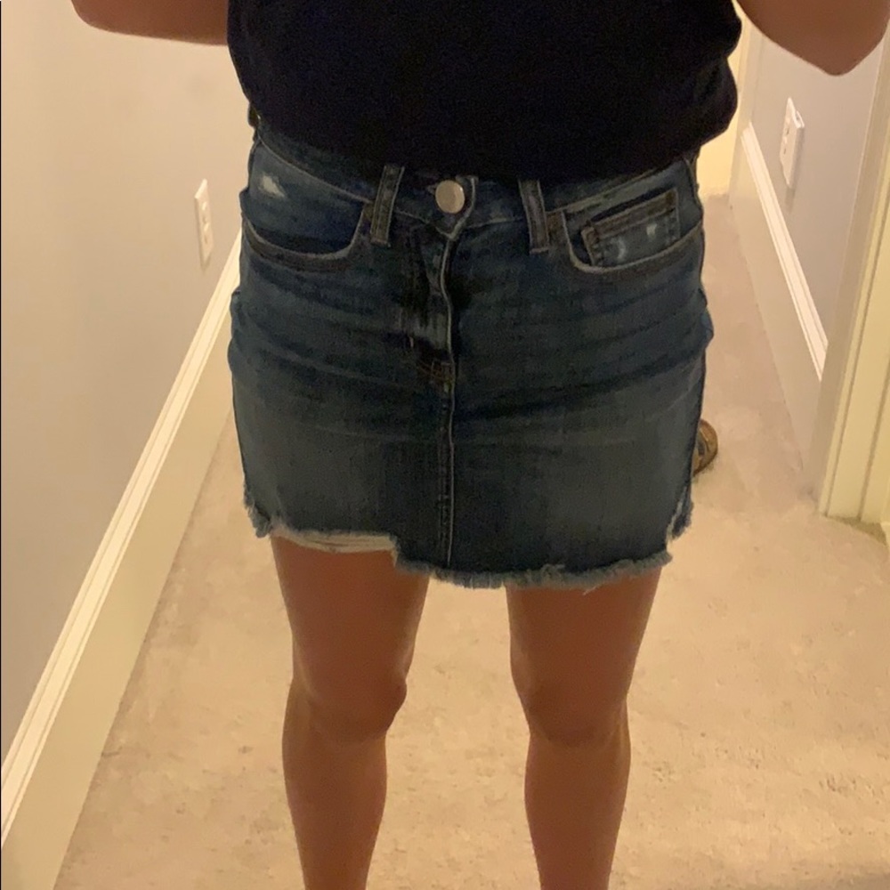 skirt - Picture 2 of 2